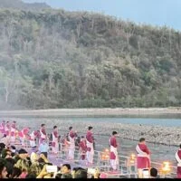 गंगा आरती – त्रिवेणी घाट ऋषिकेश (Ganga Aarti)
